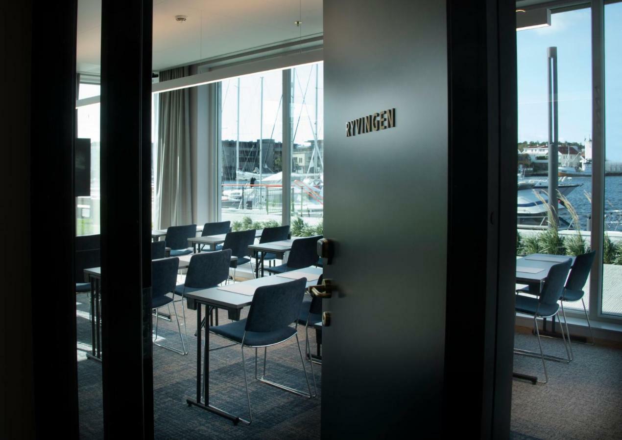 Mandal Hotel Kültér fotó